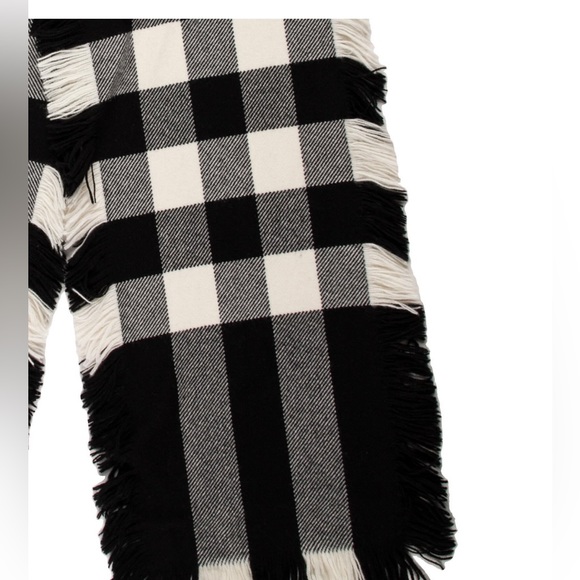 Burberry Scarf - Picture 3 of 4